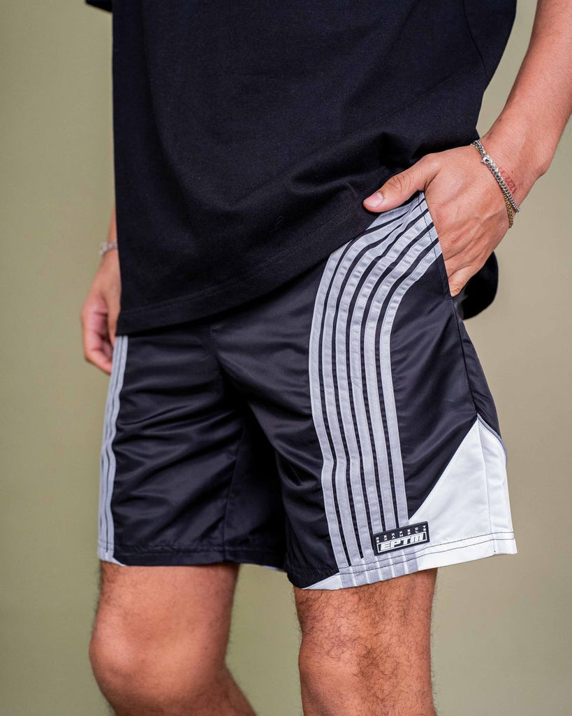 【EPTM】★ショートパンツ★ EPTM 3M CURVE SHORTS 00024753718E25E6_L_1024x1024.