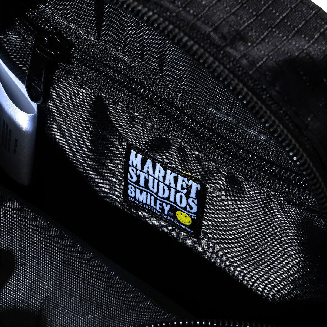 Market Smiley Small Crossbody Bag