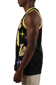 Mitchell & Ness NBA Sidewalk Sketch Los Angeles Lakers 1996 Shaquille O'Neal Swingman Jersey