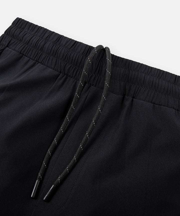 Paper Planes 4-Way Stretch Utility Short
