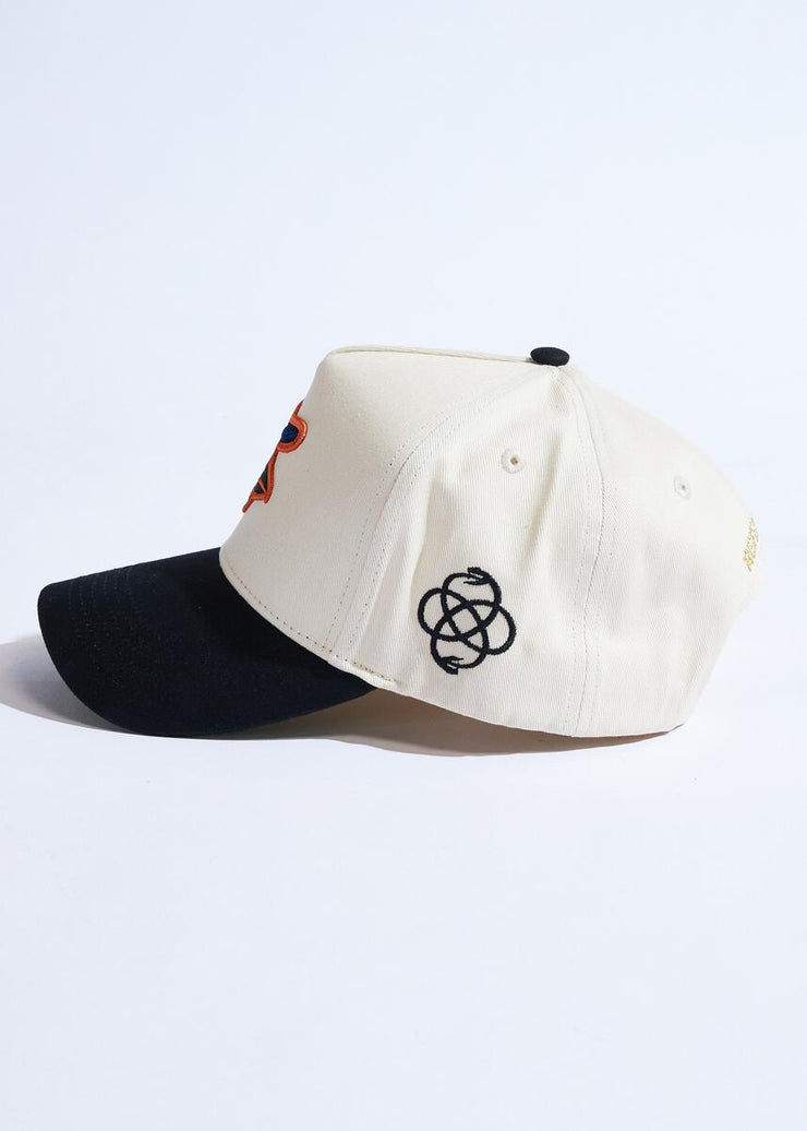 Reference Orivens Snapback Hat