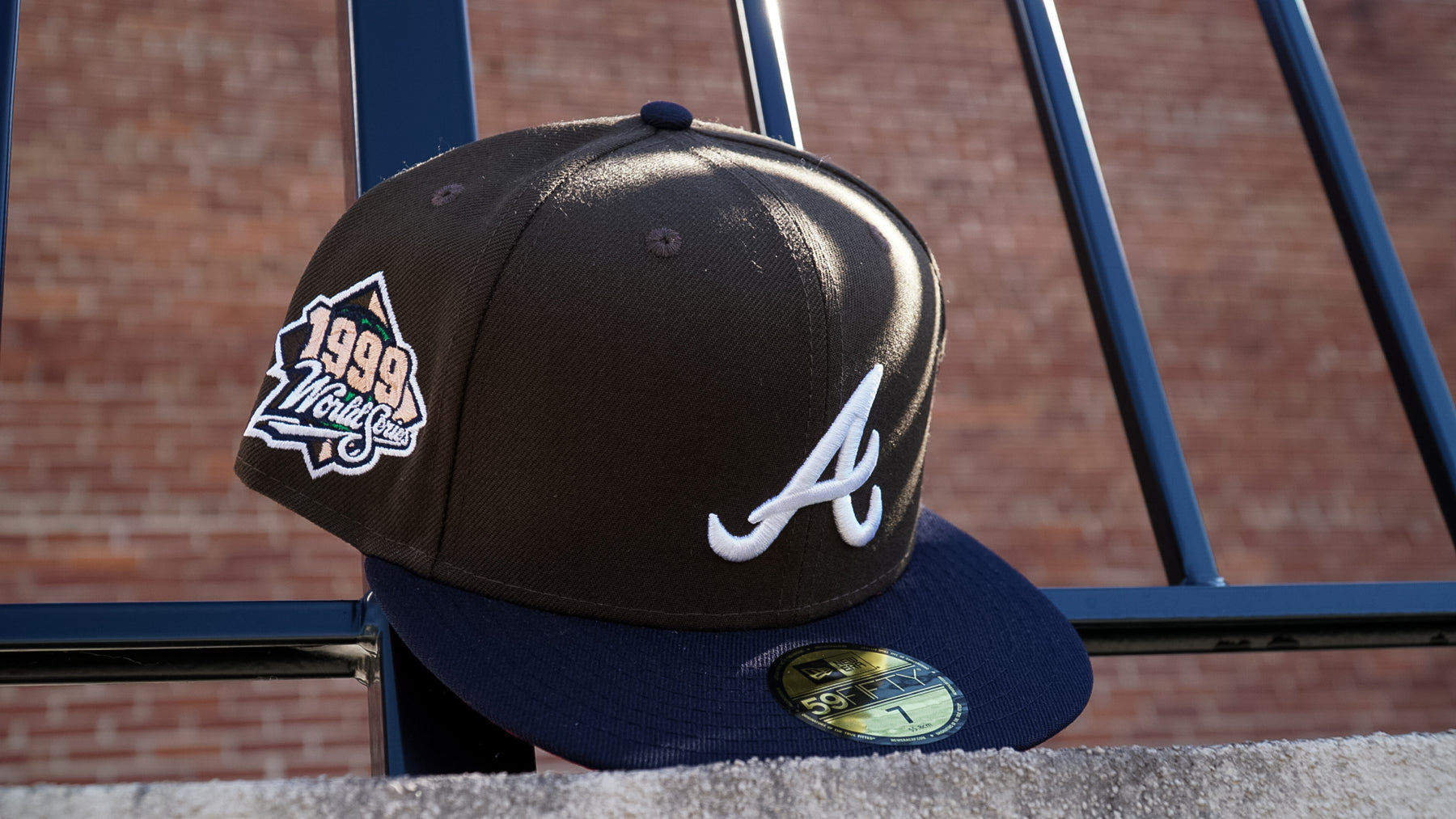 Atlanta Braves New Era Black & White 59FIFTY Fitted Hat - Black 7 1/2